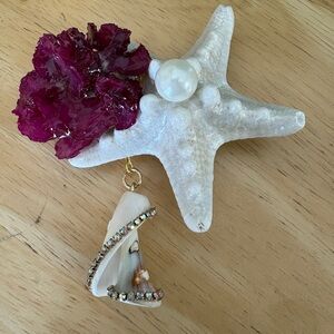 Elegant White and Purple Starfish Pendant